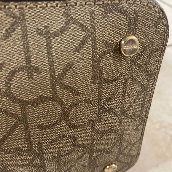 Brand New Calvin Klein Tote Bag 10/10 Condition - Picture 10 of 15